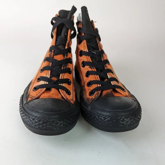 Custom Bleached Chuck Taylor All Star High Top - 7 - Picture 7 of 9